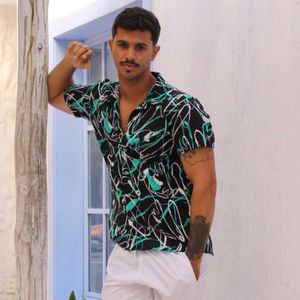 Camisa de Botão Estampada